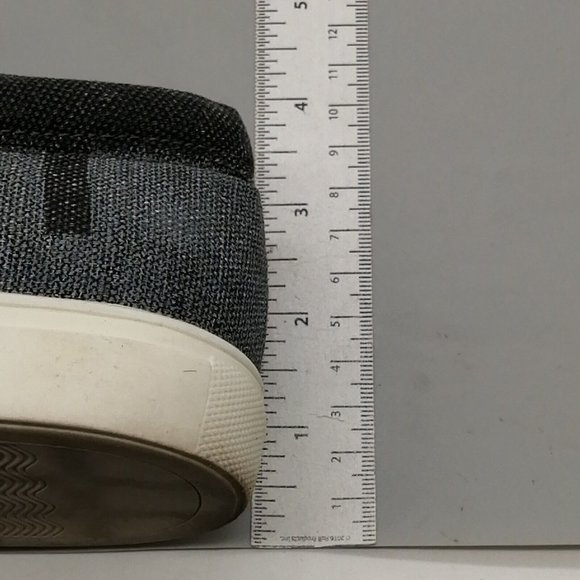 Tinstree Womens Loafer Sneaker Multicolor Slip On Flat Heel Cushioned Sz 9.5 - Picture 7 of 9